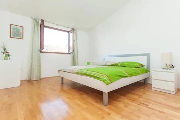 Apartment Morovic Kastela Dış mekan fotoğraf