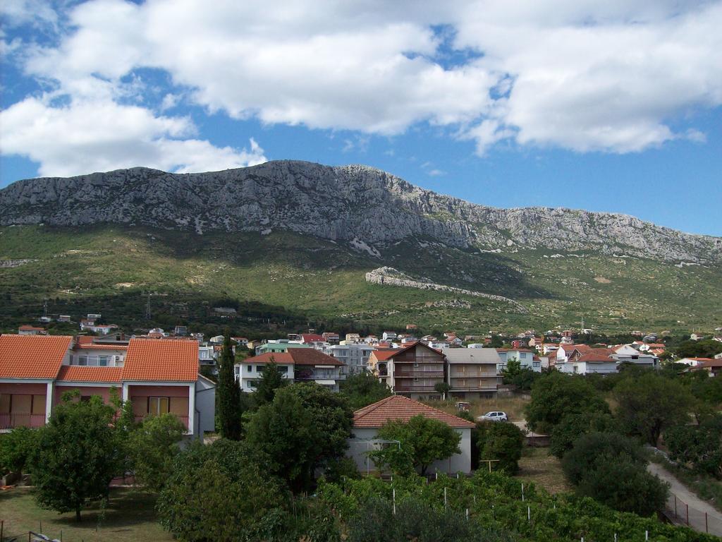 Apartment Morovic Kastela Dış mekan fotoğraf