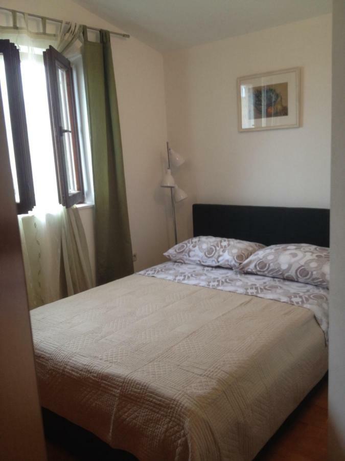 Apartment Morovic Kastela Dış mekan fotoğraf